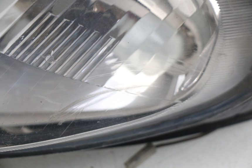 photo de HEADLIGHT MBK SKYLINER 125 (2004 - 2007)