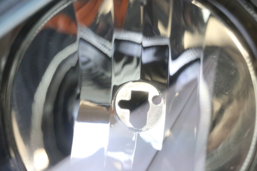 photo de HEADLIGHT PIAGGIO MP3 500 (2011 - 2015)