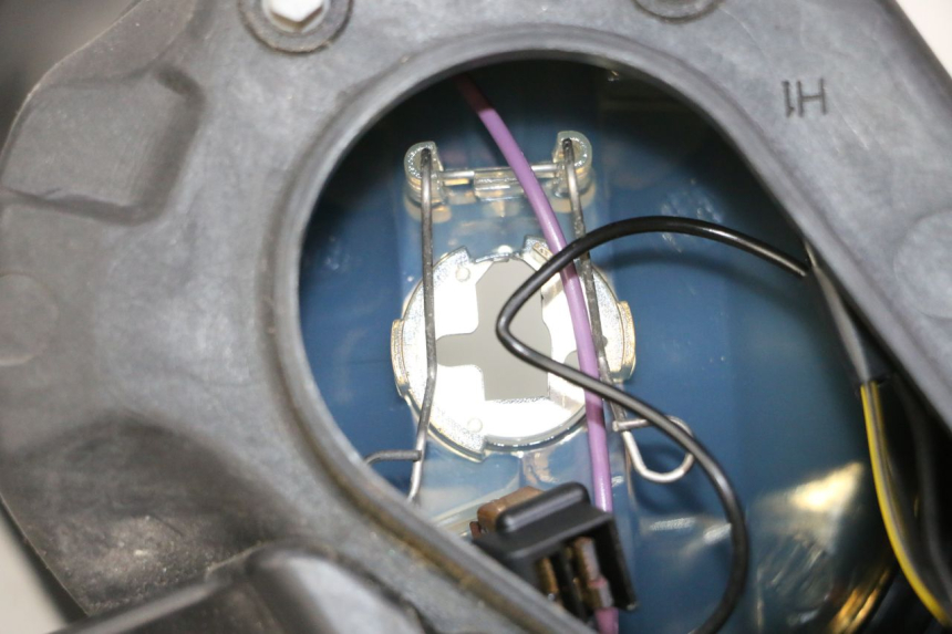 photo de HEADLIGHT PIAGGIO MP3 500 (2011 - 2015)