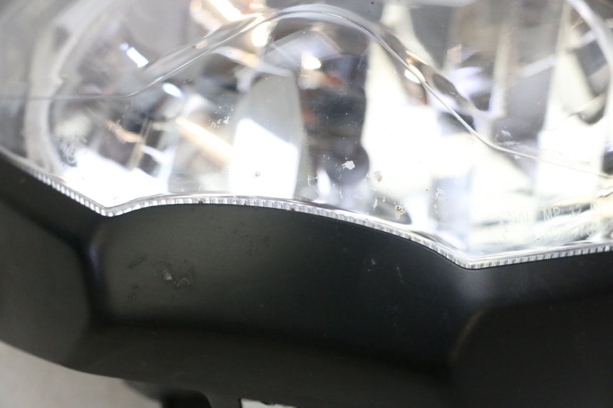 photo de HEADLIGHT YAMAHA MT-07 MT07 ABS 700 (2018 - 2020) - Zoom on usage condition