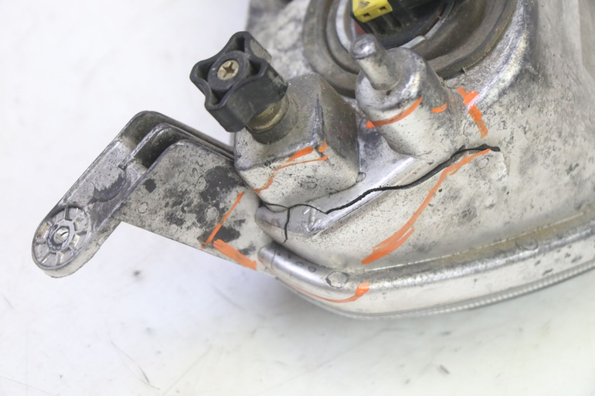 photo de FRONT HEADLIGHT PIAGGIO NEW TYPHOON 50 (2010 - 2017)