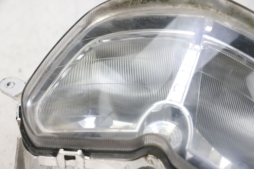 photo de HEADLIGHT PIAGGIO NEW TYPHOON 50 (2018 - 2021) - Zoom on usage condition