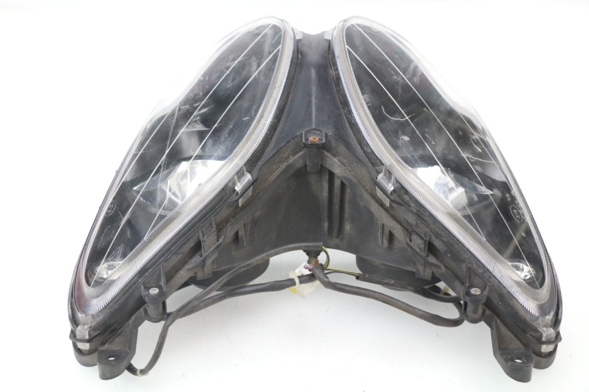 photo de HEADLIGHT PIAGGIO NRG 50 (2004 - 2017) - Component detail