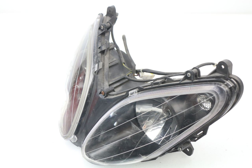 photo de HEADLIGHT PIAGGIO NRG 50 (2004 - 2017) - Fixing points details