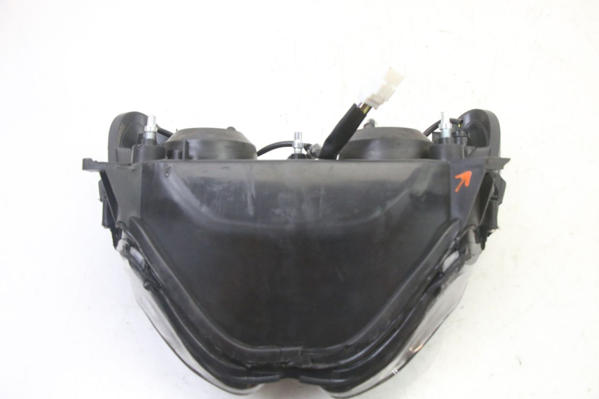 photo de HEADLIGHT PIAGGIO NRG POWER PUREJET 50 (2018 - 2021)