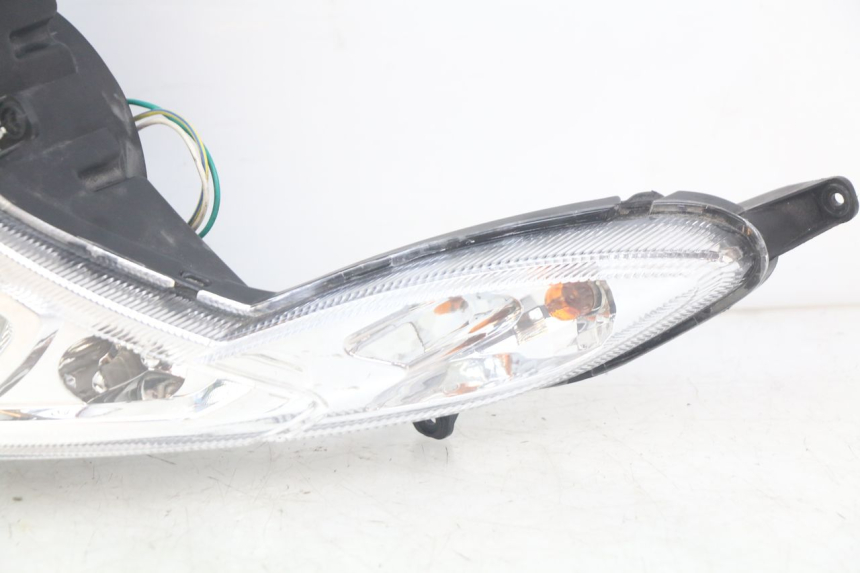 photo de FRONT HEADLIGHT PEUGEOT KISBEE 2T 50 (2010 - 2017)