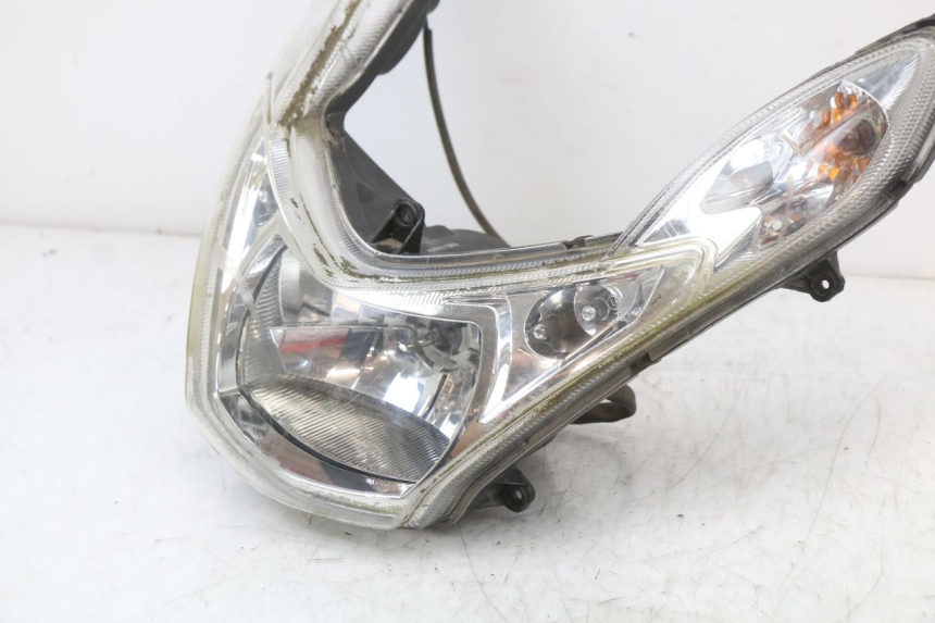 photo de FRONT HEADLIGHT PEUGEOT KISBEE 4T 50 (2010 - 2017)