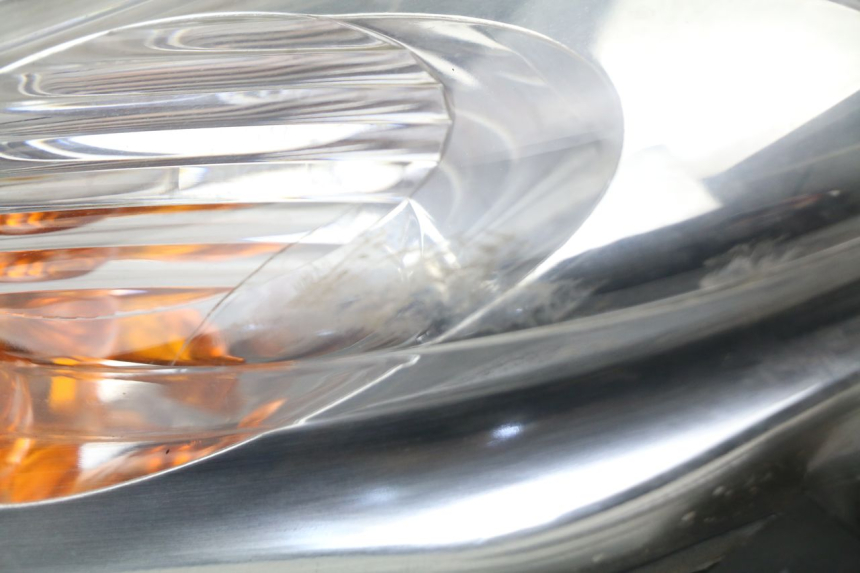 photo de HEADLIGHT PEUGEOT LOOXOR 125 (2002 - 2006)