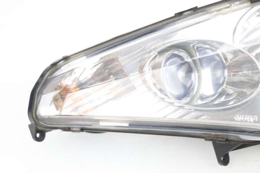 photo de HEADLIGHT PEUGEOT SATELIS 125 (2010 - 2012)