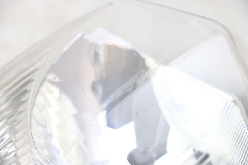photo de HEADLIGHT PEUGEOT VIVACITY 125 (2010 - 2017)