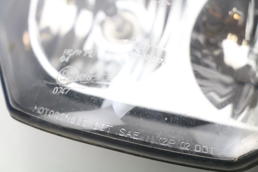 photo de HEADLIGHT PIAGGIO BEVERLY 125 (1998 - 2005)