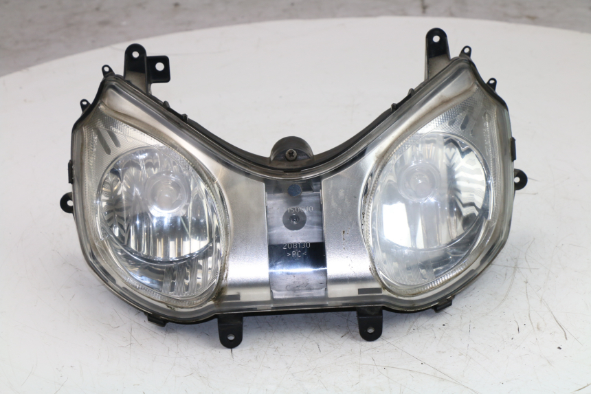 photo de HEADLIGHT PIAGGIO CARNABY 125 (2007 - 2011)