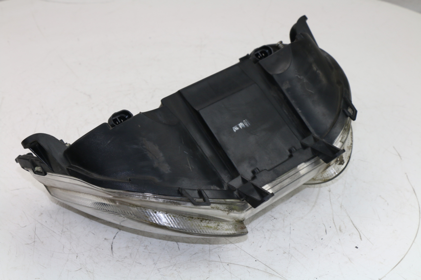 photo de HEADLIGHT PIAGGIO CARNABY 125 (2007 - 2011)