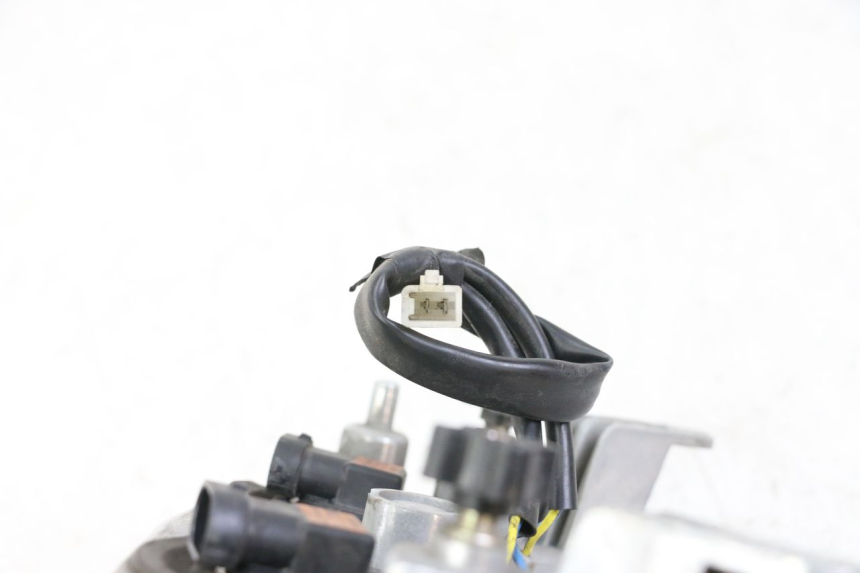 photo de FRONT HEADLIGHT PIAGGIO NEW TYPHOON 50 (2010 - 2017)