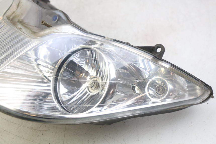 photo de FRONT HEADLIGHT PIAGGIO X8 125 (2004 - 2007)