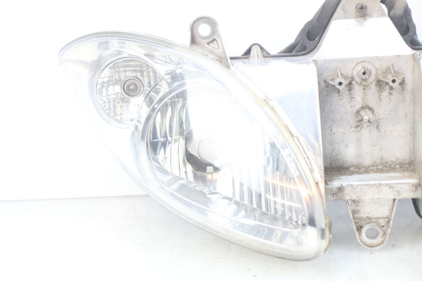 photo de FRONT HEADLIGHT PIAGGIO X9 EVOLUTION 250 (2003 - 2007)