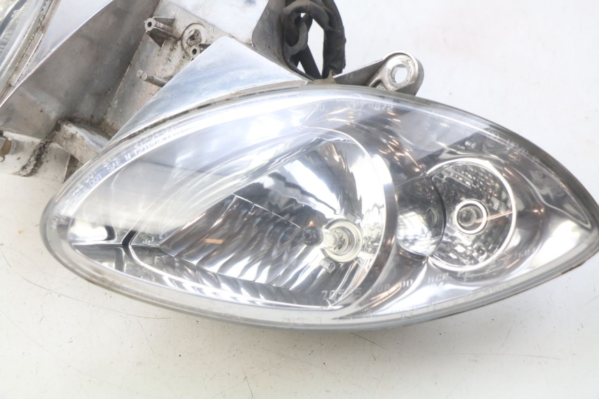 photo de FRONT HEADLIGHT PIAGGIO X9 EVOLUTION 250 (2003 - 2007)