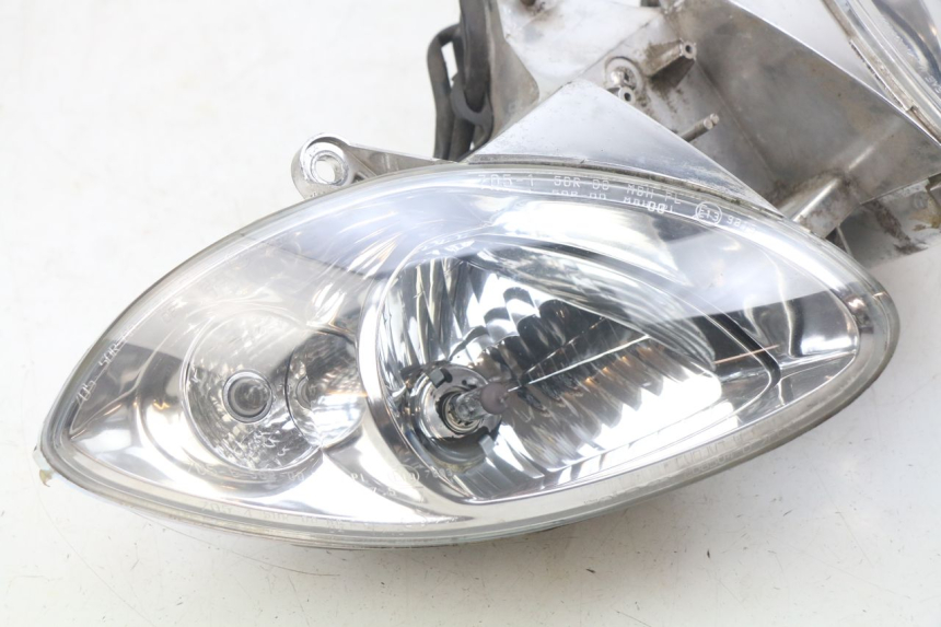 photo de FRONT HEADLIGHT PIAGGIO X9 EVOLUTION 250 (2003 - 2007)