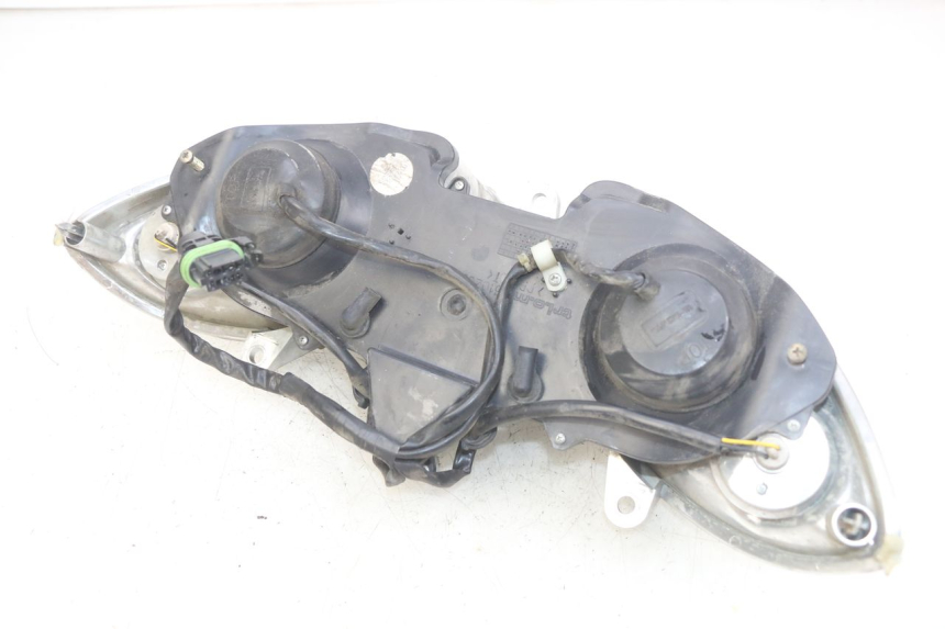 photo de FRONT HEADLIGHT PIAGGIO X9 EVOLUTION 125 (2003 - 2007)