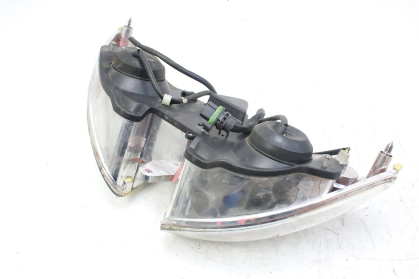 photo de FRONT HEADLIGHT PIAGGIO X9 EVOLUTION 125 (2003 - 2007)