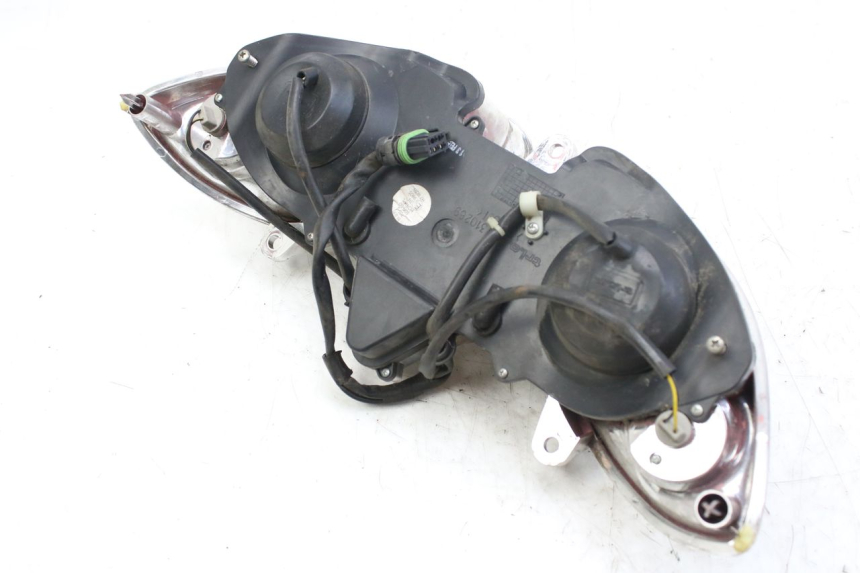 photo de FRONT HEADLIGHT PIAGGIO X9 EVOLUTION 125 (2003 - 2007)