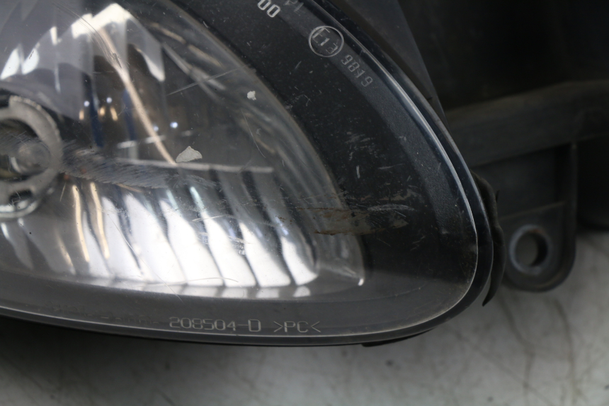 photo de FRONT HEADLIGHT PIAGGIO X9 EVOLUTION 125 (2003 - 2007)