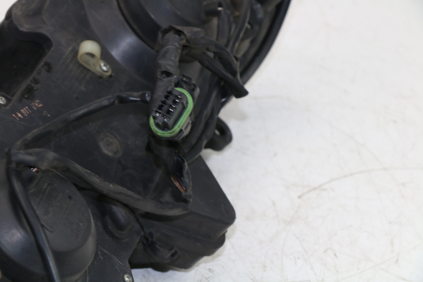 photo de FRONT HEADLIGHT PIAGGIO X9 EVOLUTION 125 (2003 - 2007)