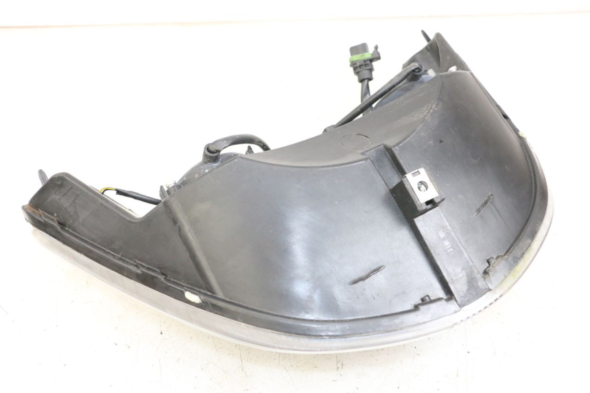 photo de FRONT HEADLIGHT PIAGGIO XEVO - X EVO 125 (2007 - 2016)