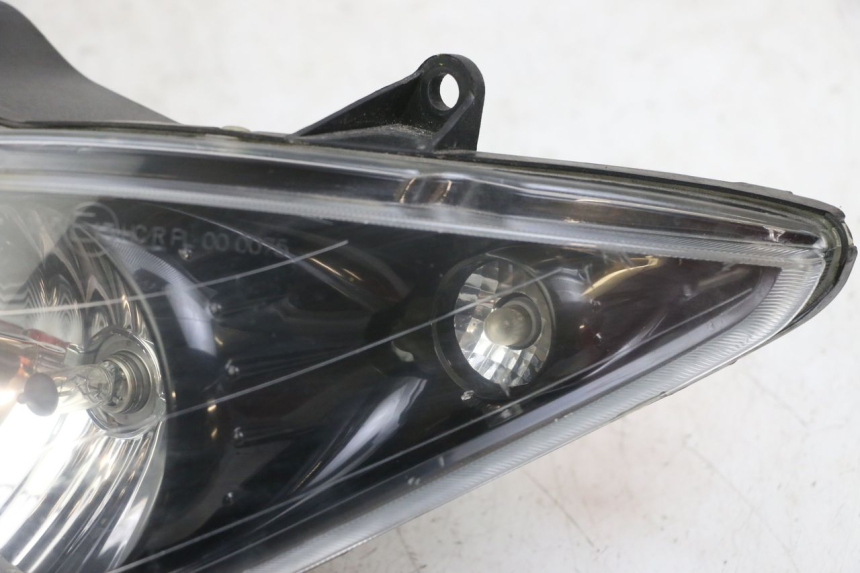 photo de FRONT HEADLIGHT PIAGGIO XEVO - X EVO 125 (2007 - 2016)