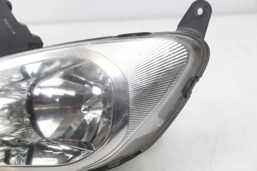 photo de HEADLIGHT DAELIM S2 125 (2006 - 2007)