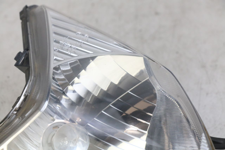 photo de FRONT HEADLIGHT HONDA SCV LEAD 100 (2003 - 2007)