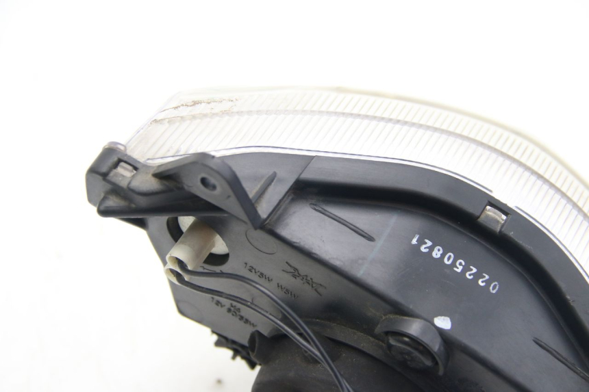 photo de FRONT HEADLIGHT SUZUKI SIXTEEN 125 (2008 - 2010)