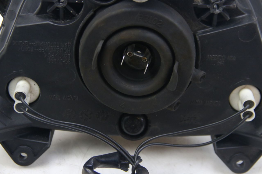 photo de FRONT HEADLIGHT SUZUKI SIXTEEN 125 (2008 - 2010)