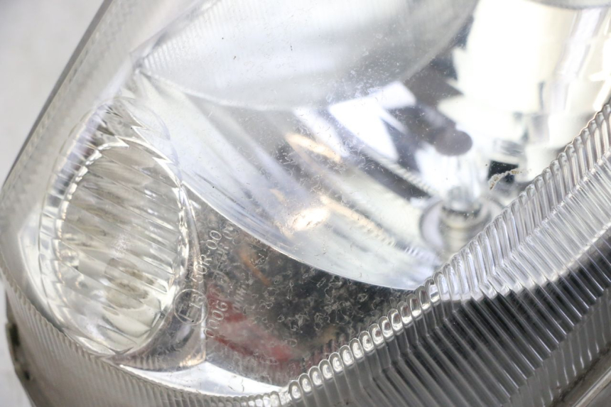 photo de FRONT HEADLIGHT SUZUKI BURGMAN 125 (2007 - 2014)
