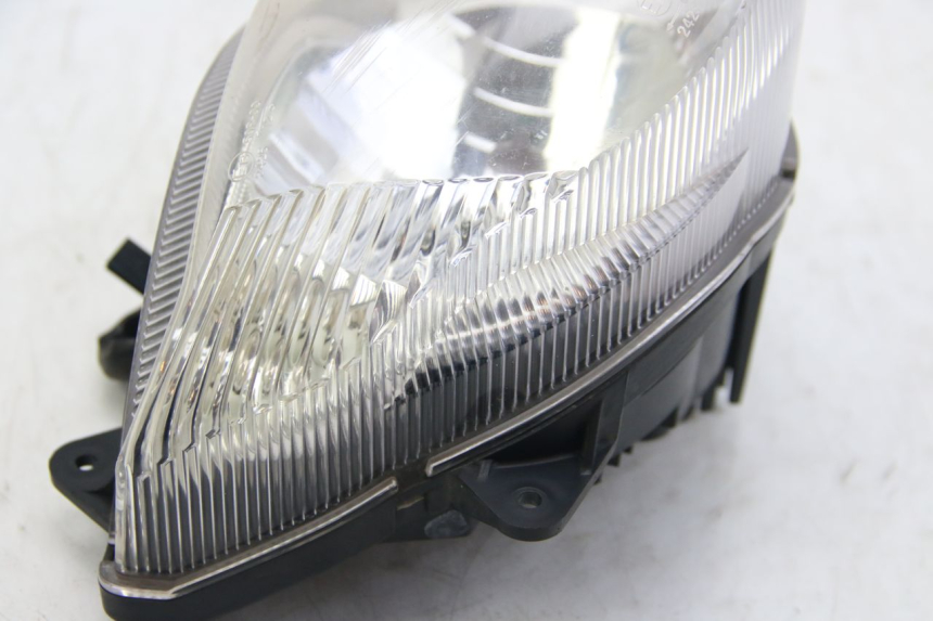 photo de FRONT HEADLIGHT SUZUKI SIXTEEN 125 (2008 - 2010)