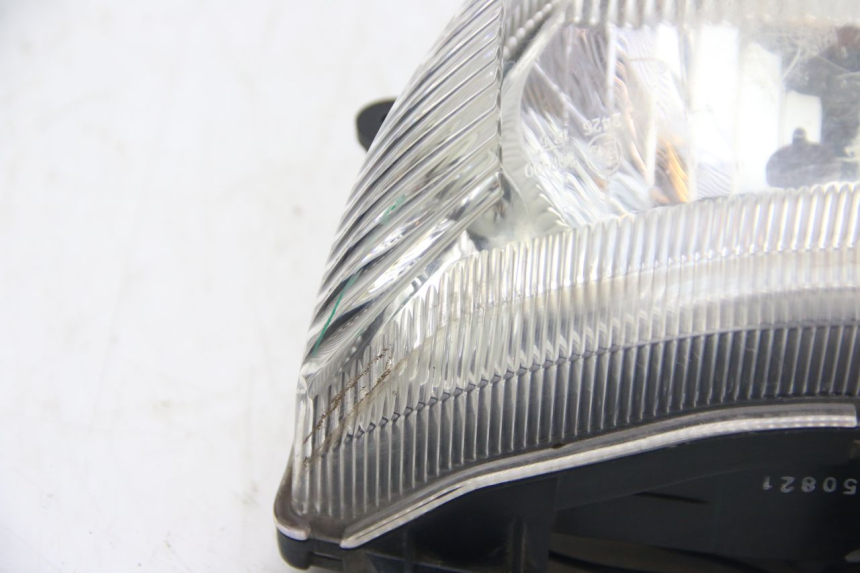 photo de FRONT HEADLIGHT SUZUKI SIXTEEN 125 (2008 - 2010)