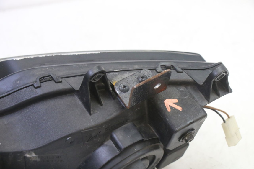 photo de HEADLIGHT SUZUKI SV S 650 (2003 - 2009)