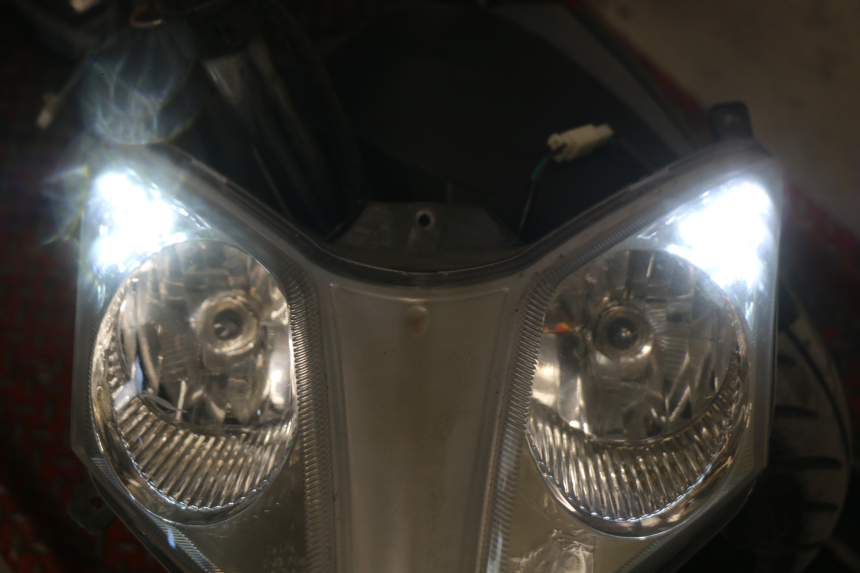 photo de FRONT HEADLIGHT TNT MOTOR GRIDO 2T 50 (2010 - 2019)