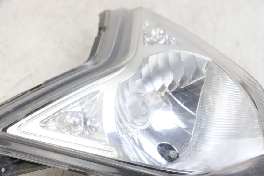 photo de FRONT HEADLIGHT TNT MOTOR ROMA 10' 4T 50 (2007 - 2018)