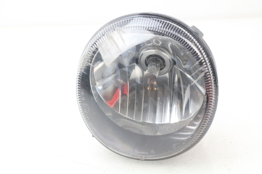 photo de HEADLIGHT PIAGGIO VESPA GTS IE ABS 300 (2016 - 2018)