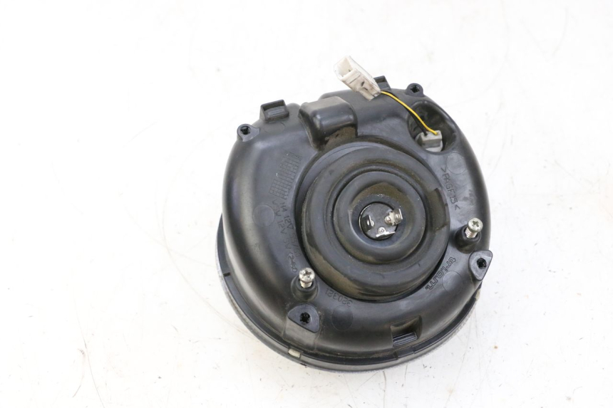 photo de FRONT HEADLIGHT PIAGGIO VESPA GTS SUPER IE 125 (2009 - 2016) - Product overview