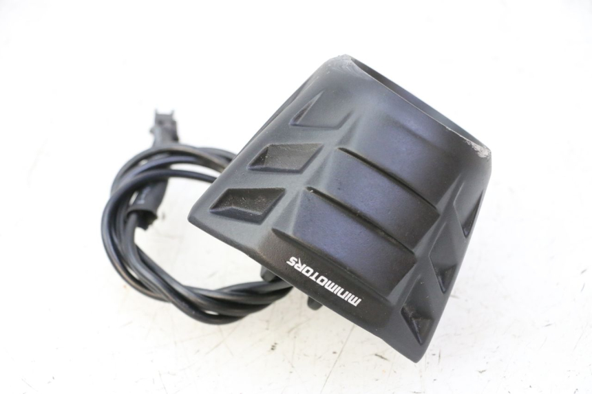 photo de FRONT HEADLIGHT DUALTRON VICTOR LIMITED 1