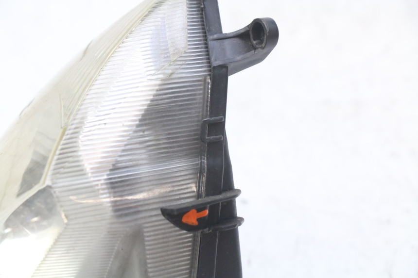 photo de HEADLIGHT PEUGEOT VIVACITY 125 (2010 - 2017)