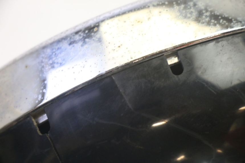 photo de FRONT HEADLIGHT DAELIM VJ ROADWIN FI 125 (2008 - 2017) - Fixing points details