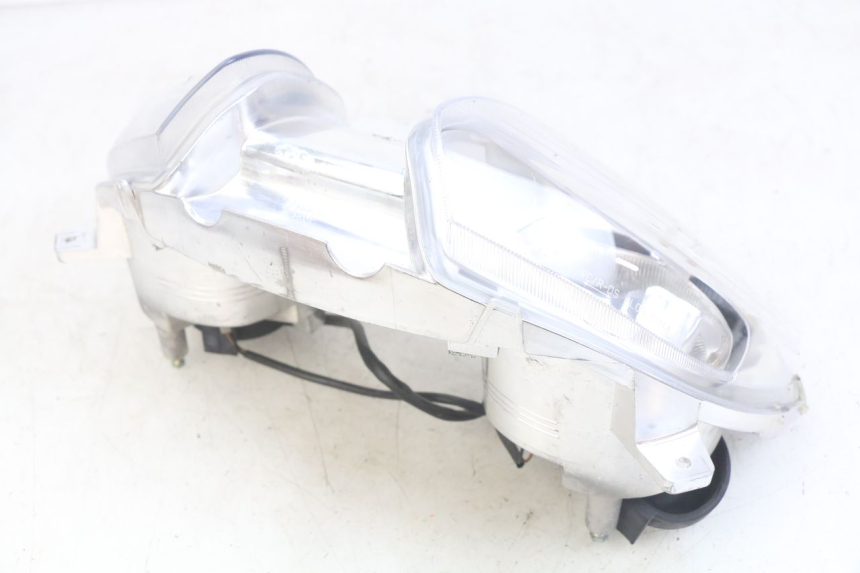 photo de FRONT HEADLIGHT YAMAHA X-MAX XMAX 125 (2010 - 2014)