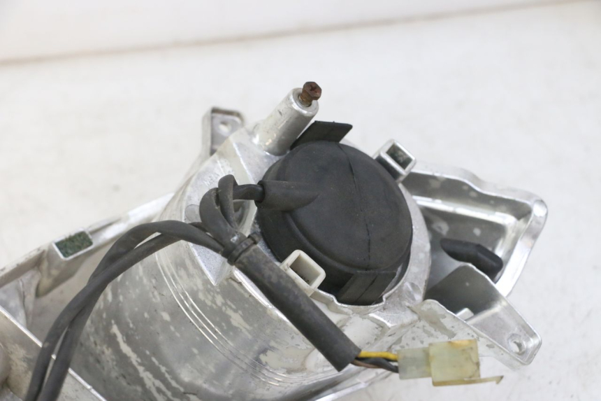 photo de FRONT HEADLIGHT YAMAHA X-MAX XMAX 125 (2010 - 2014)