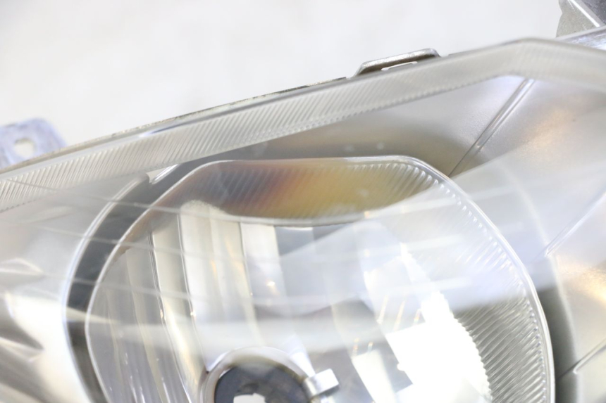 photo de FRONT HEADLIGHT YAMAHA X-MAX XMAX 125 (2010 - 2014)