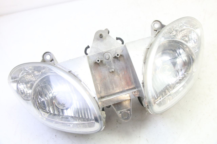 photo de FRONT HEADLIGHT PIAGGIO X9 EVOLUTION 125 (2003 - 2007)