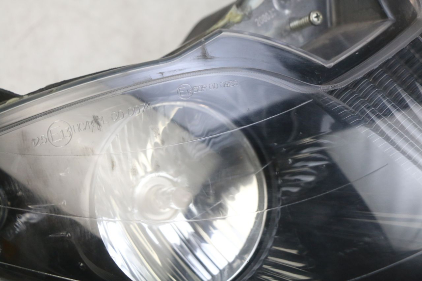 photo de FRONT HEADLIGHT PIAGGIO XEVO - X EVO 125 (2007 - 2016)