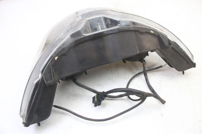 photo de FRONT HEADLIGHT PIAGGIO XEVO - X EVO 125 (2007 - 2016)